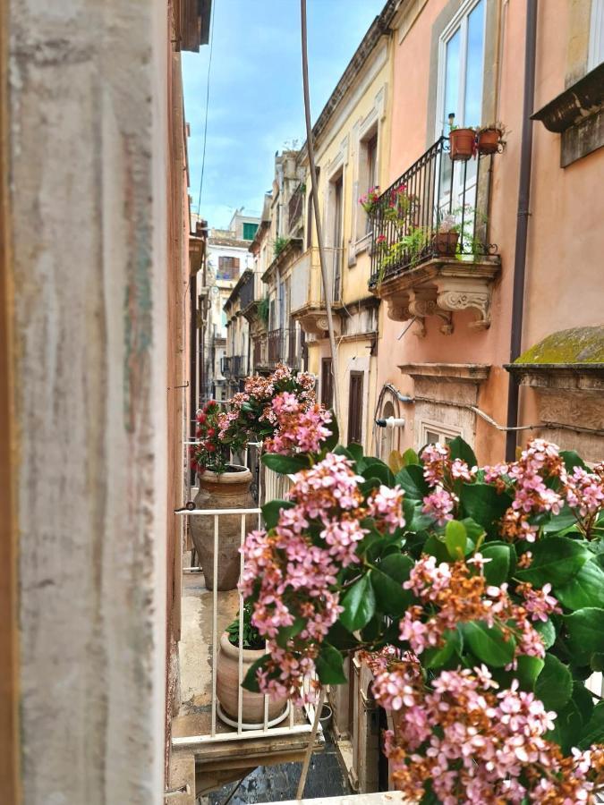 Il Pavone Di Ortigia Nuova Struttura Syracuse Eksteriør billede